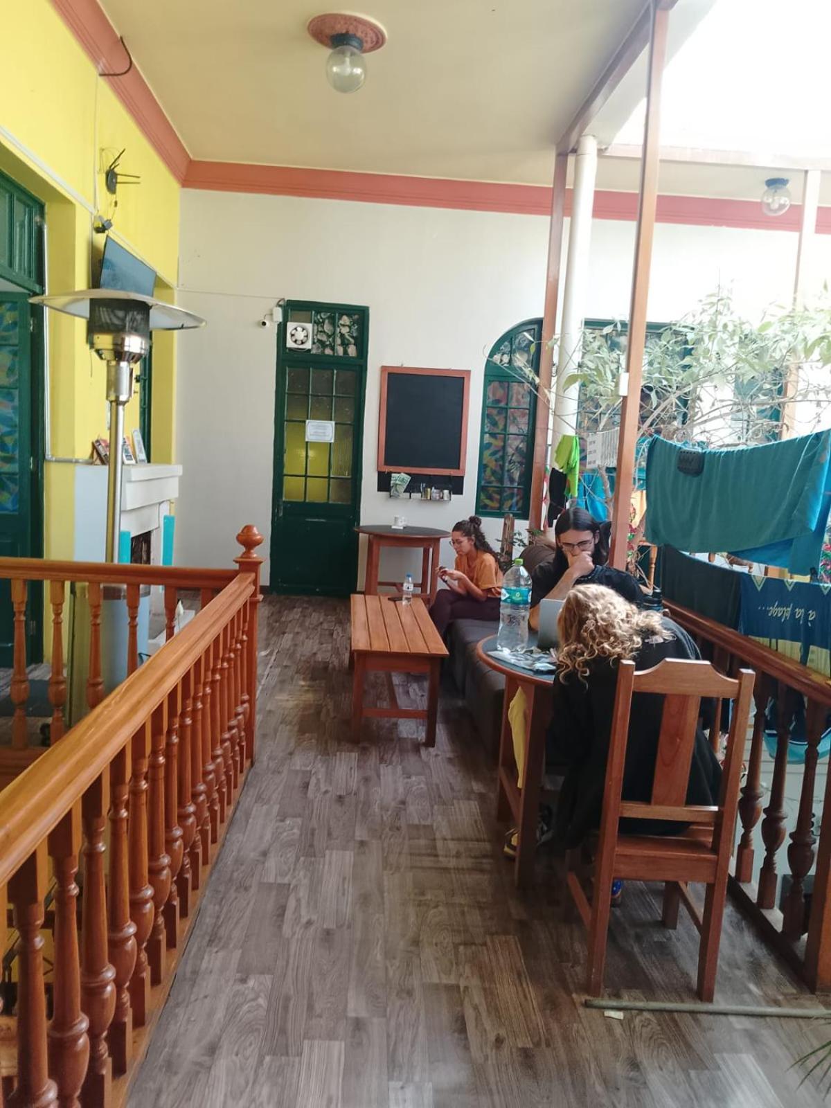 Saint Peter'S Llama Hostal La Paz Kültér fotó