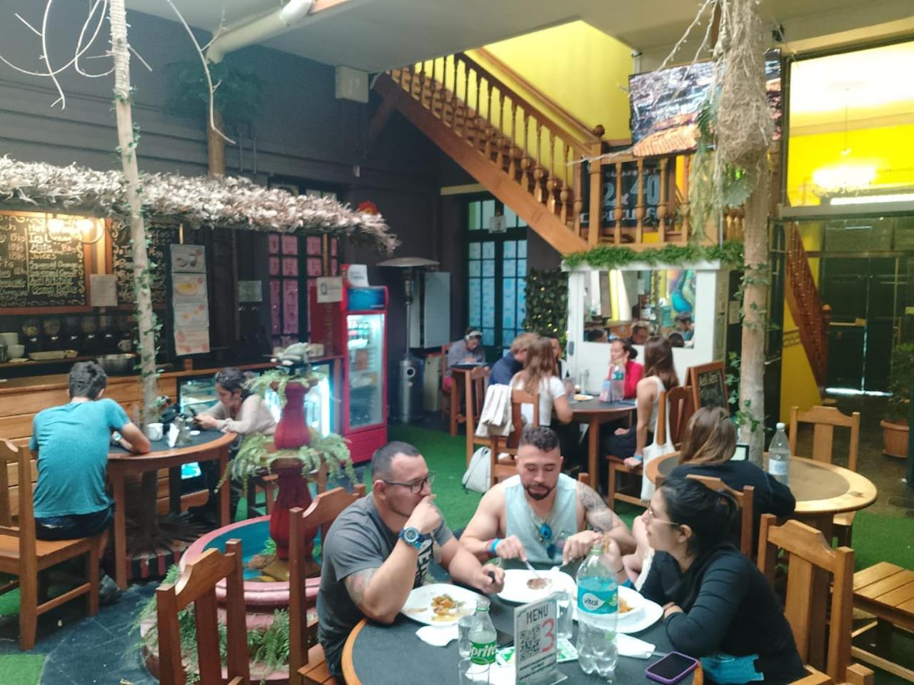 Saint Peter'S Llama Hostal La Paz Kültér fotó