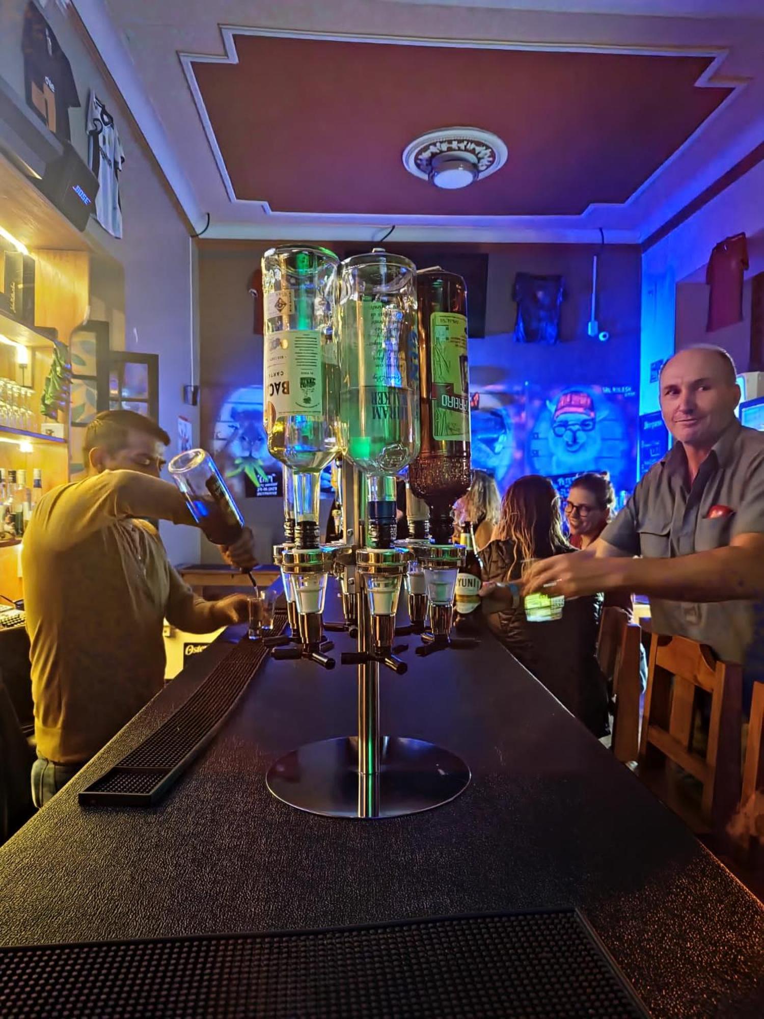 Saint Peter'S Llama Hostal La Paz Kültér fotó